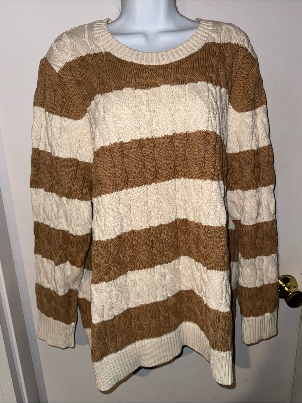 Lands' End Striped Cable Knit plus sized 3X Crewneck Sweater in Cream and Tan